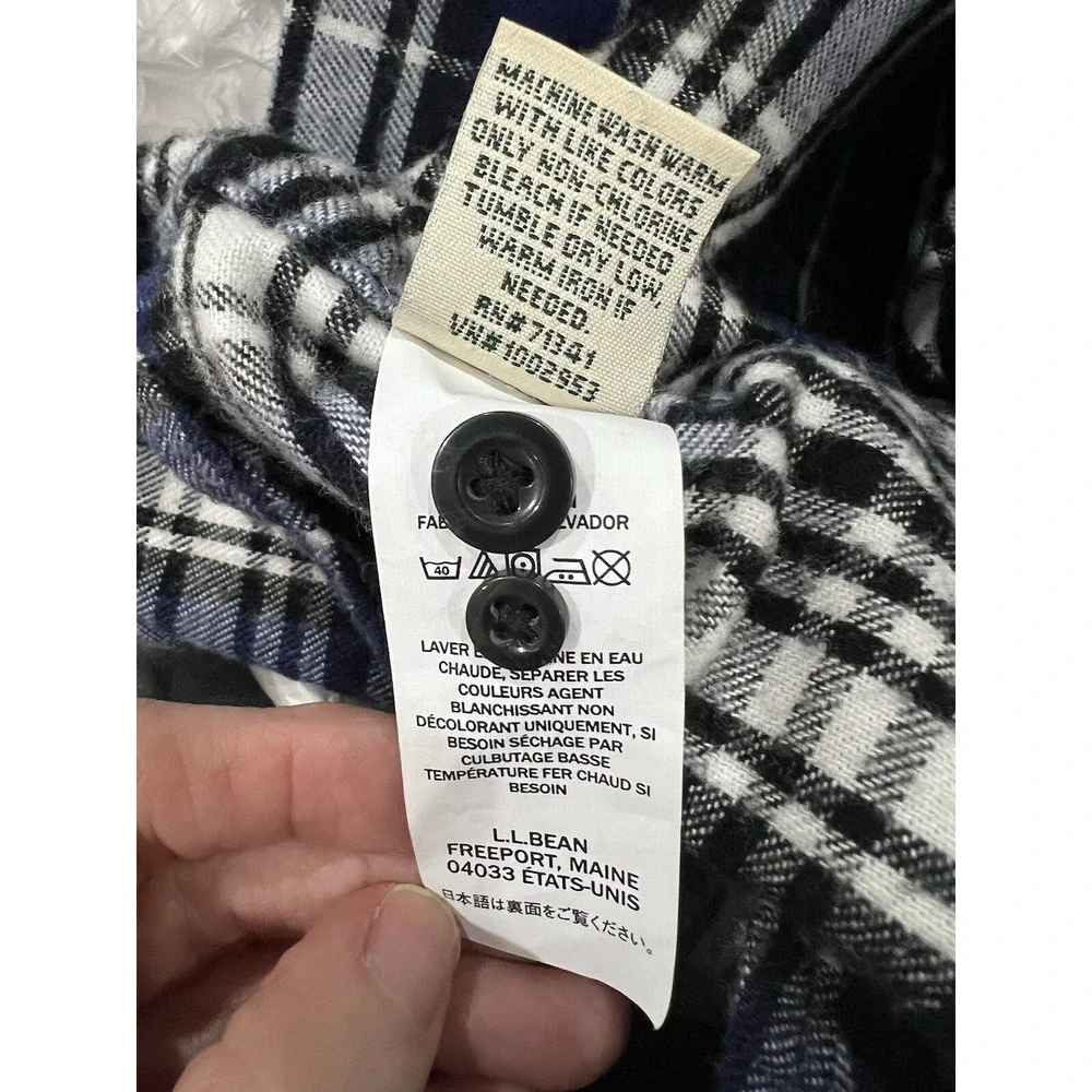 LL Bean Plaid Flannel Relaxed Fit Button Down Shirt Women's Small Casual